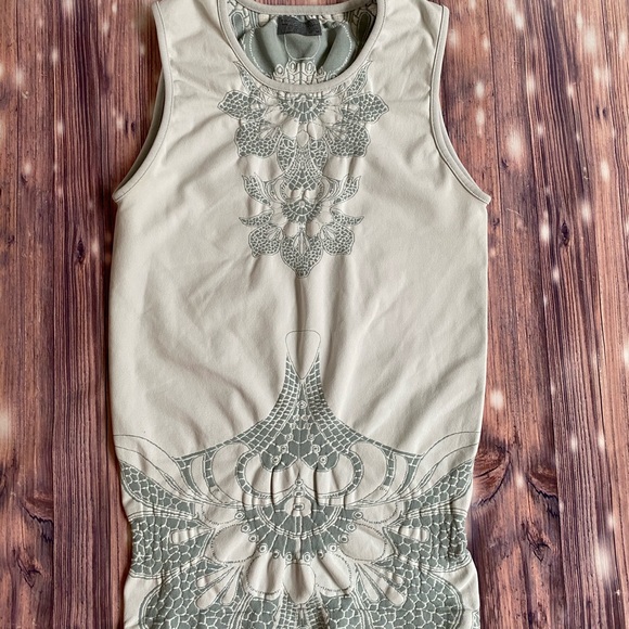 Athleta tank - Picture 1 of 3